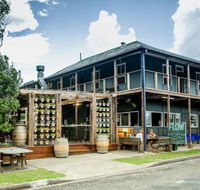Boogie Woogie Beach House - Hobart Tourism