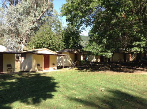 Bright Cabin & Caravan Park - Tourism TAS 0