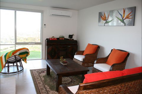 BTU Cottage Nowra Hill - Hobart Tourism 3