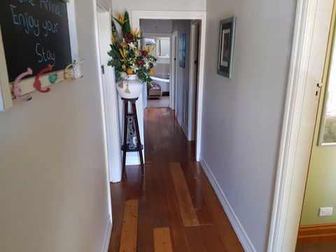 Calbung Stays Ballarat - Hobart Tourism 2