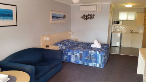 Dolphins Of Mollymook Motel - Hobart Tourism 1