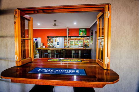 Goldfields Hotel And Finnigan's Rest - Tourism TAS 4