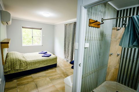 Goldfields Hotel And Finnigan's Rest - Tourism TAS 8
