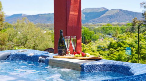 Greatview Holiday Spa Retreat For Couples - Hobart Tourism 2