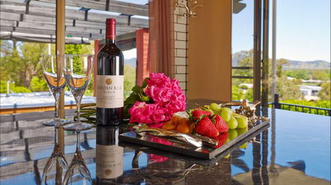 Greatview Holiday Spa Retreat For Couples - Hobart Tourism 5