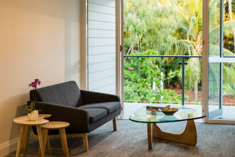 Heart Hotel And Gallery Whitsundays - Hobart Tourism 9