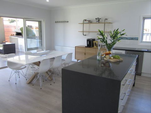 Hillberry House Bed And Breakfast - Hobart Tourism 1