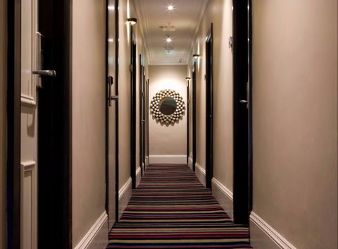 Hotel Challis - Hobart Tourism 3