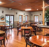 Hungry Horse Hotel Molesworth - Tourism TAS