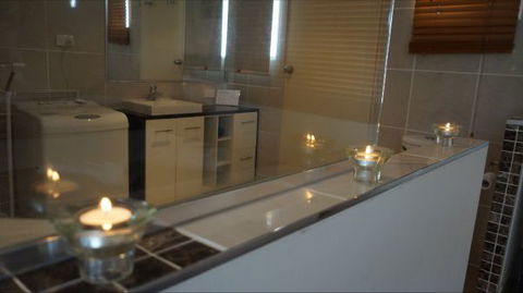 La Solana Holiday Apartments  - Mackay - Tourism TAS 4