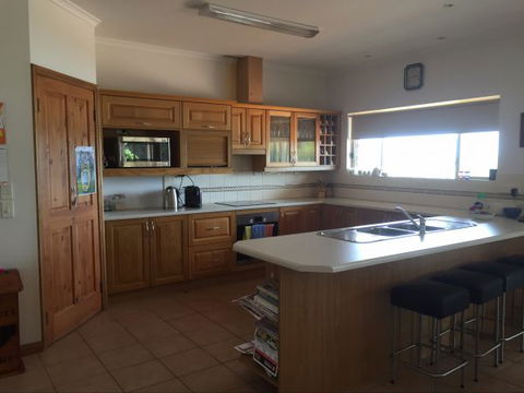 Limestone Ridge - Holiday House - Tourism TAS 2