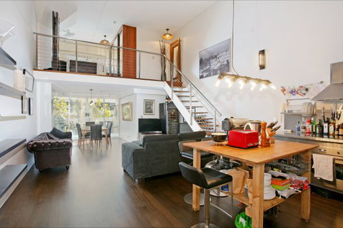 Lieu De Ville Suite - Tourism TAS 1