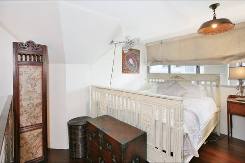 Lieu De Ville Suite - Tourism TAS 3