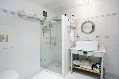 Lieu De Ville Suite - Tourism TAS 4