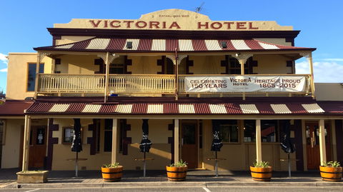 Victoria Hotel - Strathalbyn - Tourism TAS 7