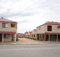 Port Vincent Motel and Apartments - Tourism TAS