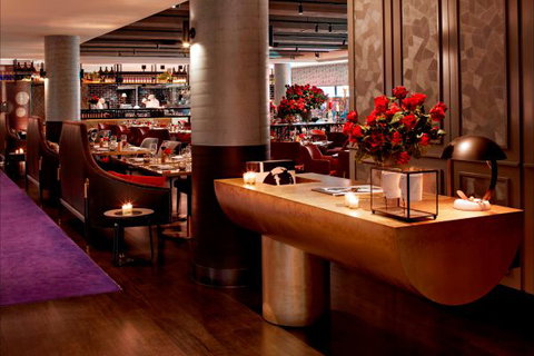 QT Melbourne - Tourism TAS 3