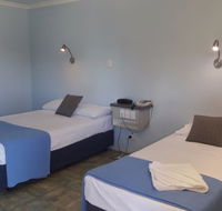 Queens Beach Hotel - Hobart Tourism