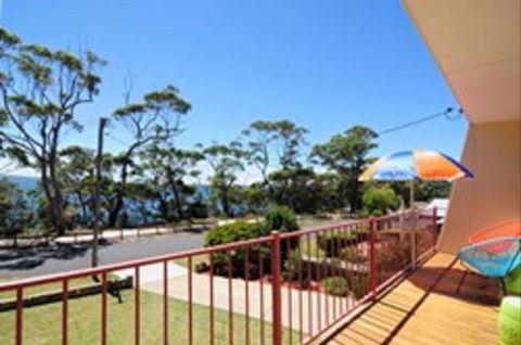 Retro Sands Beach House - Tourism TAS 0
