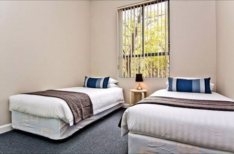 Ryals Serviced Apartments - Camperdown - Tourism TAS 0