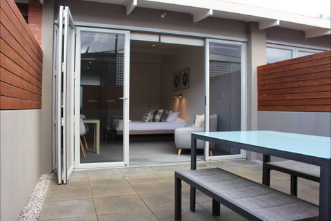 Sandy Bay Studio Apartment - Tourism TAS 1