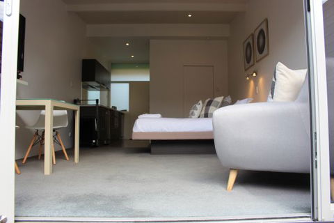 Sandy Bay Studio Apartment - Tourism TAS 3
