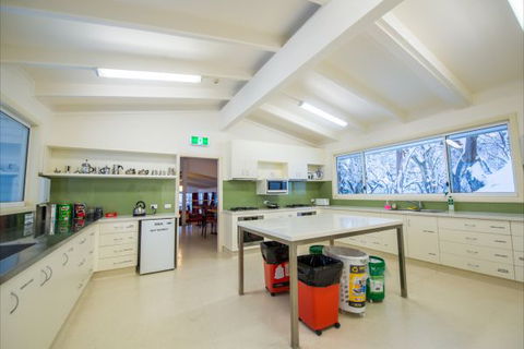 Schuss Lodge Mt Buller - Tourism TAS 3