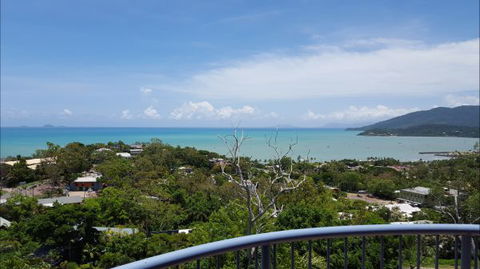 Sea Star Holiday Apartments - Tourism TAS 2