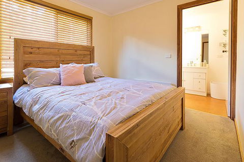 Snow Valley Lodge - Tourism TAS 1