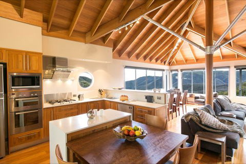 Snow Fall Lodge At Falls Creek - Tourism TAS 0