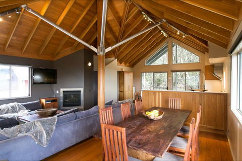 Snow Fall Lodge At Falls Creek - Tourism TAS 1