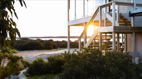 Southern Ocean Lookout - Tourism TAS 6