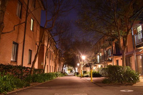Sydney University Village - Hobart Tourism 0