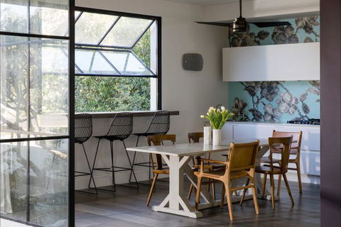 Tamarama Beach House - Hobart Tourism 4