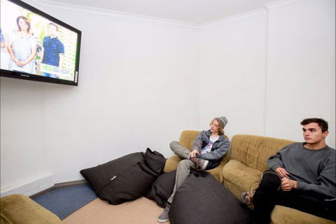 The Nook Backpackers - Hobart Tourism 4