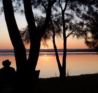 The Sanctuary at Paradise Beach - Hobart Tourism