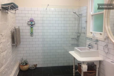 The Schoolmaster's - Second Valley Accommodation - Hobart Tourism 2