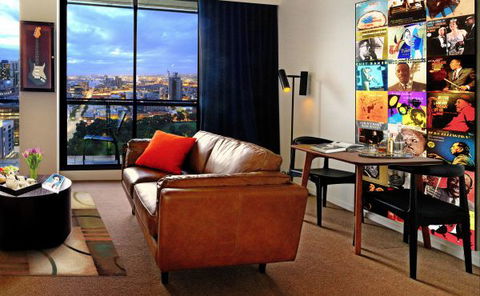 The Jazz Corner Hotel - Hobart Tourism 4