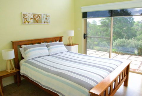 Tilba Coastal Retreat - Tourism TAS 5