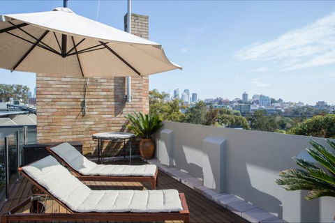 Trumper Loft - Hobart Tourism 0