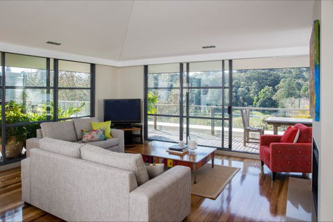 Trumper Loft - Hobart Tourism 5