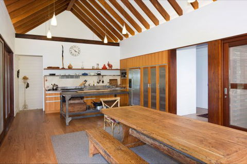 Vine Lodge Heritage Getaway - Hobart Tourism 6