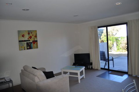 Warrakilla - Tourism TAS 4