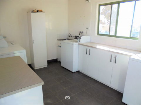 Wagga Wagga Tourist Park - Tourism TAS 5