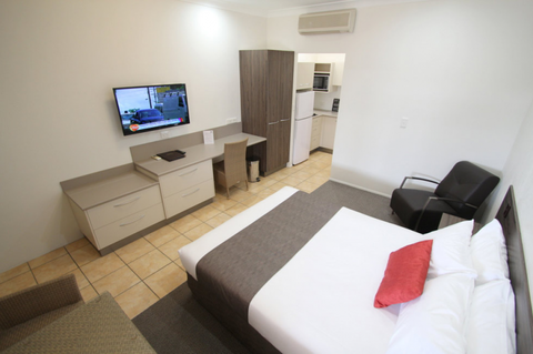 Comfort Inn Midlander Emerald - Hobart Tourism 3