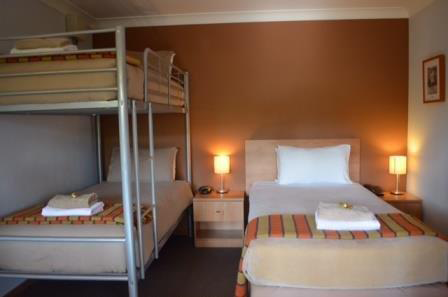 Morpeth Lodge Motel - Tourism TAS 0
