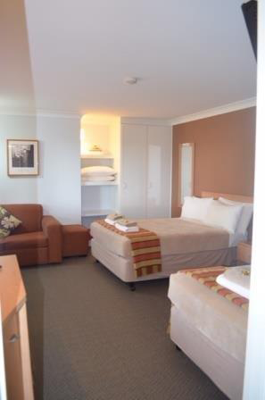 Morpeth Lodge Motel - Tourism TAS 1
