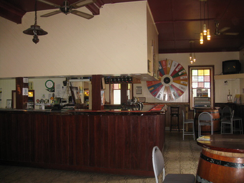 Erringhi Hotel - Tourism TAS 8