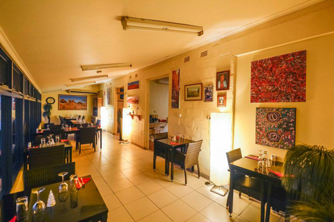 Devils Marbles Hotel–Wauchope - Tourism TAS 3