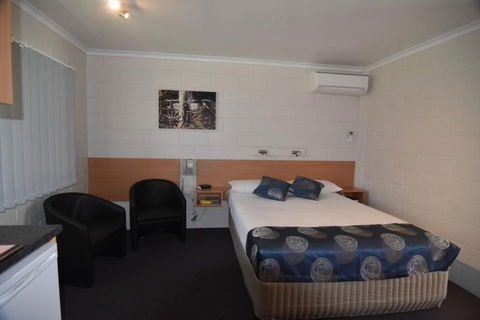 Billabong Motor Inn - Tourism TAS 1